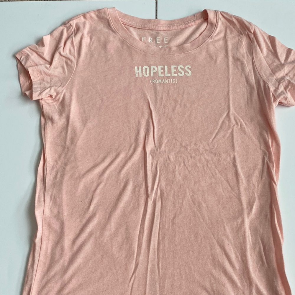 Aeropostale M “Hopeless Romantic” Slogan Tee